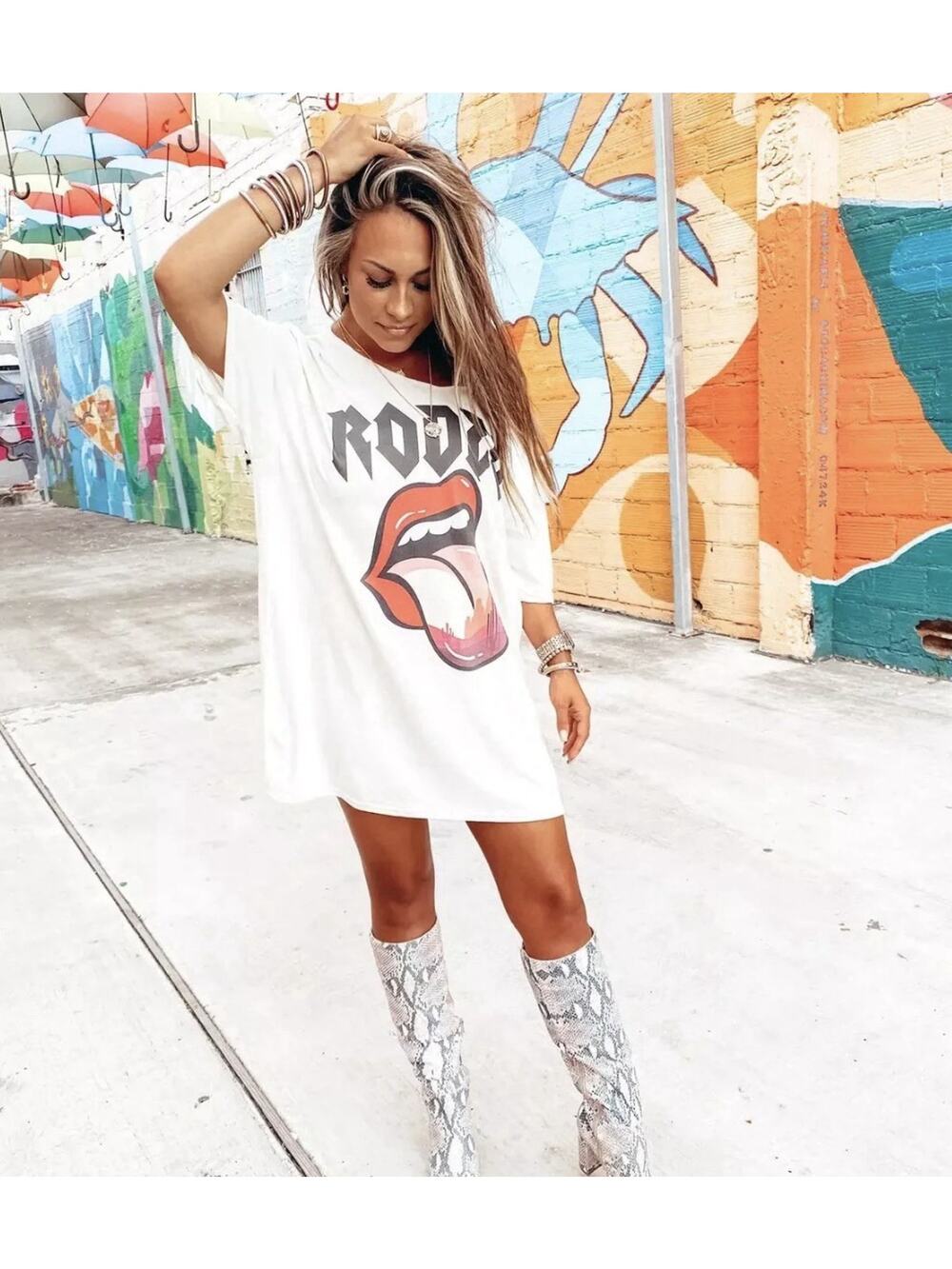 Rodeo Oversized Off The Shoulder Western Cowboy T-shirt/Dress Large